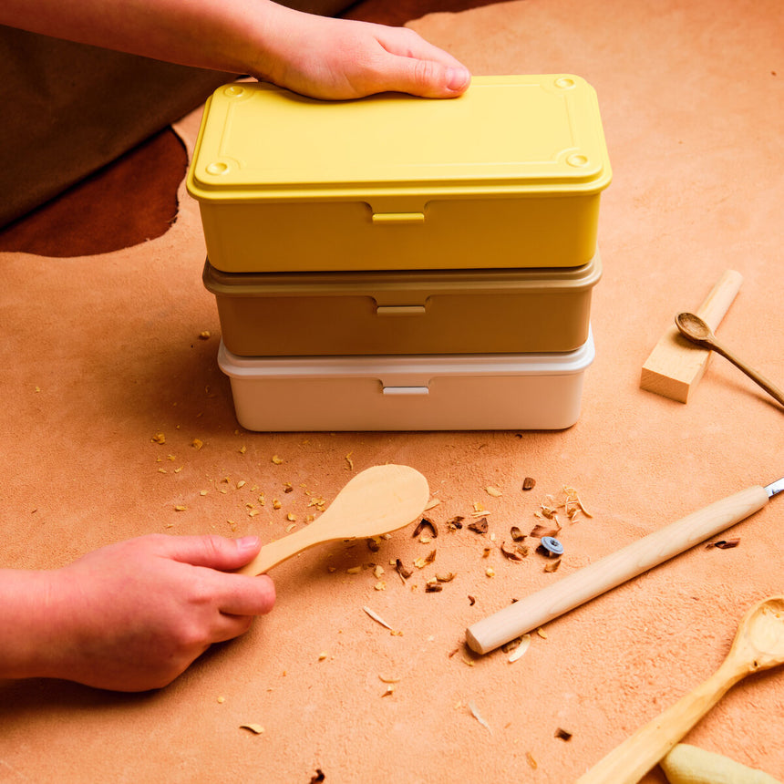 TOYO Trunk Shape Toolbox T-190 Y (Italian yellow)